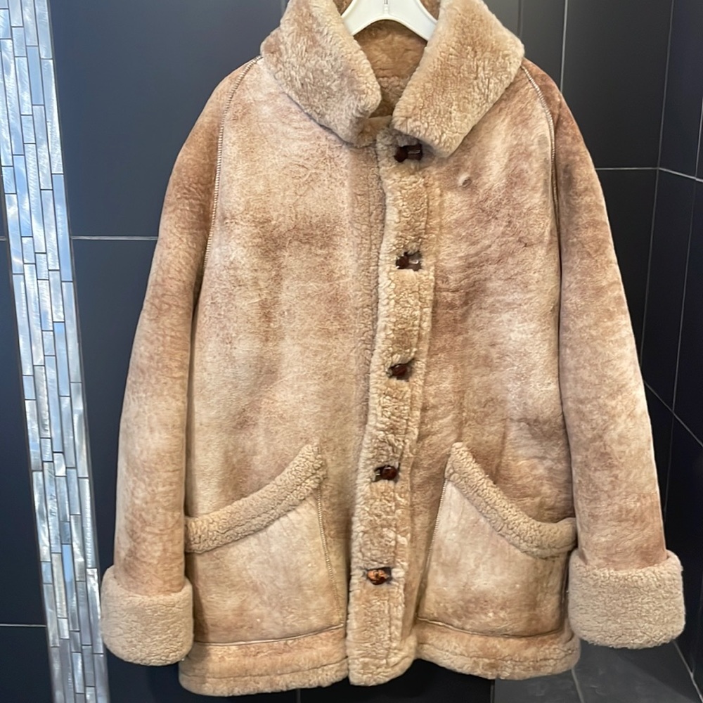 Men’s reversible shearling coat